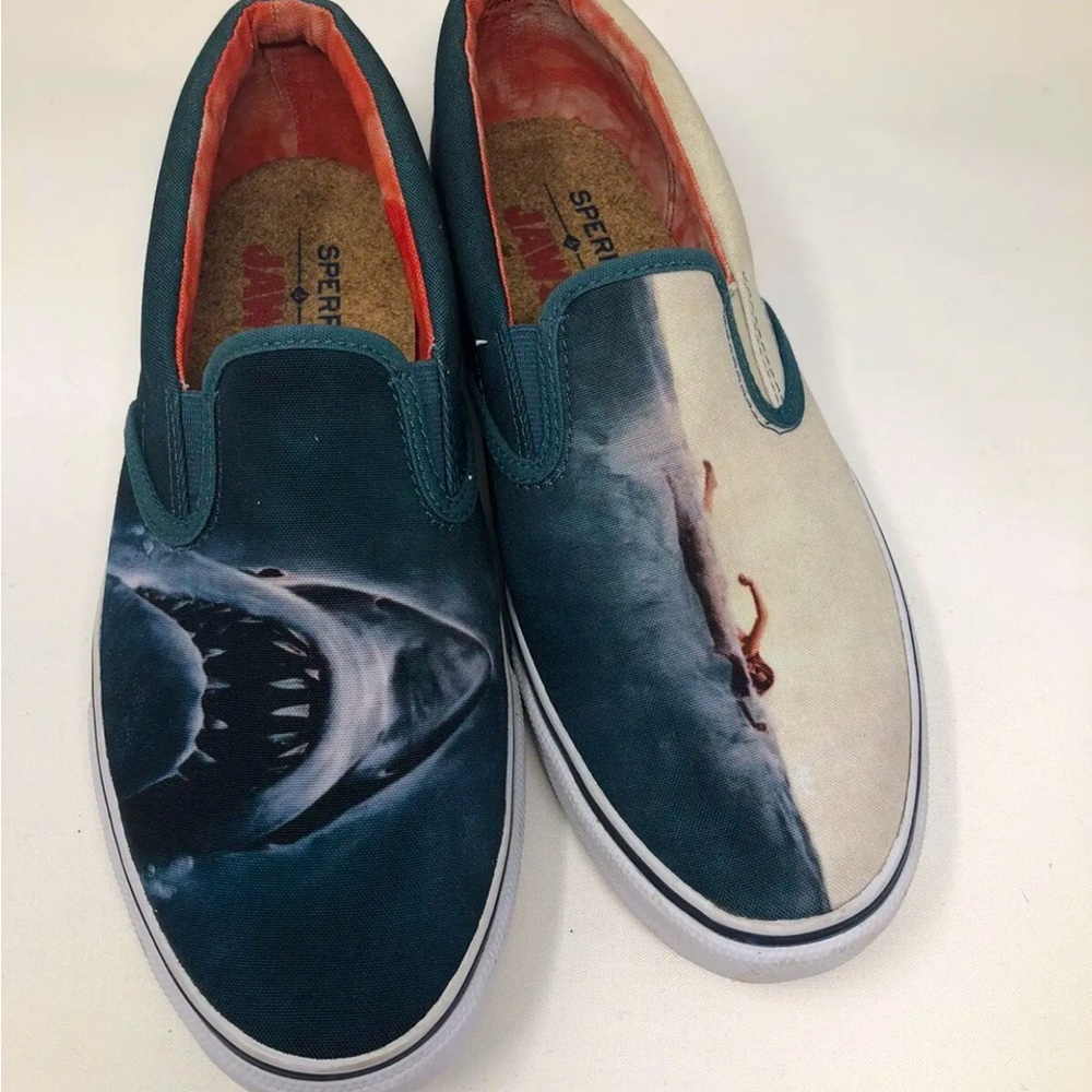 Sperry x Jaws Slip On Sneakers Size Men’s 8.5 Universal Studios